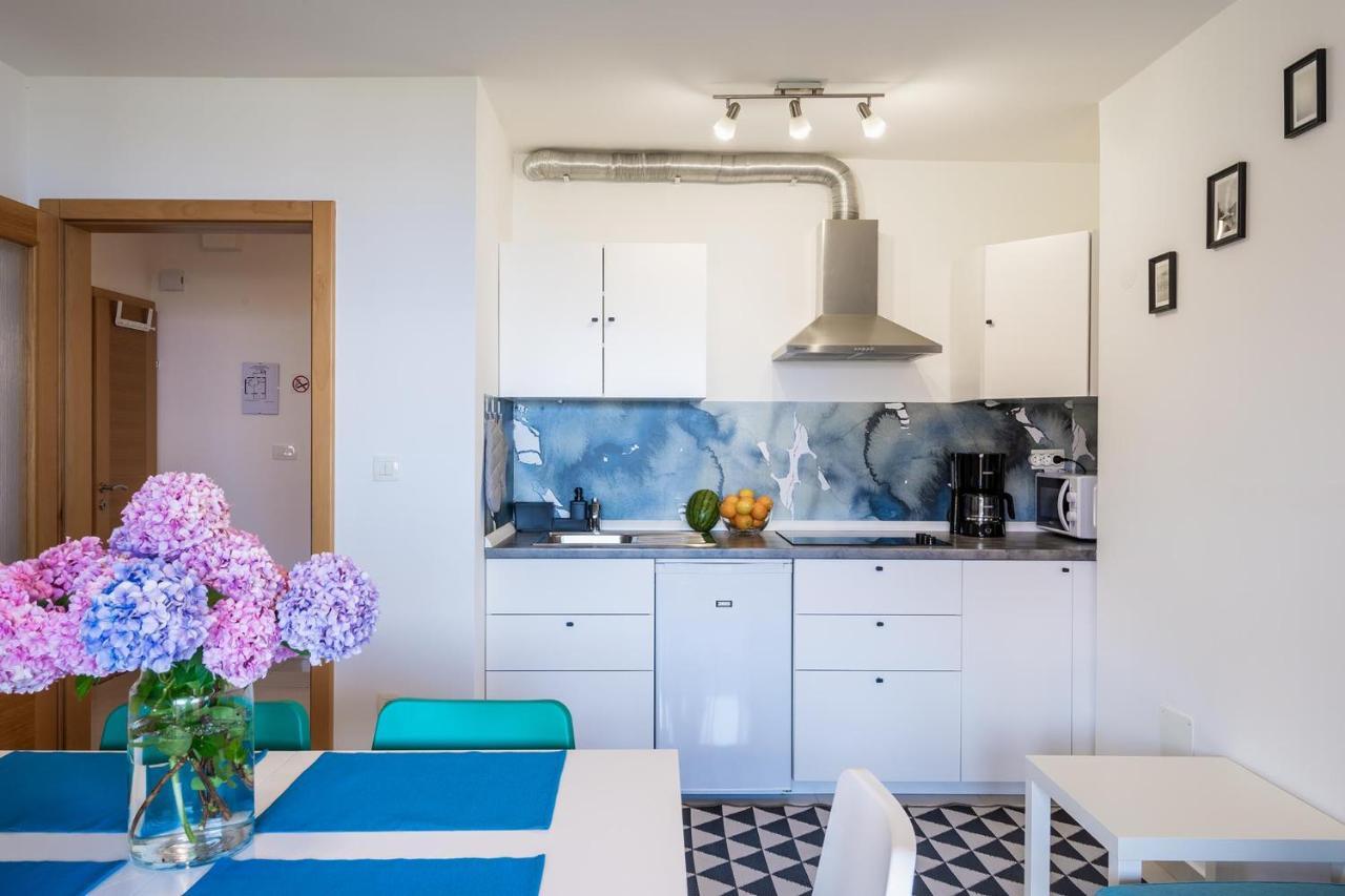 Downtown Apartments Dorian And Nadia Opatija Buitenkant foto