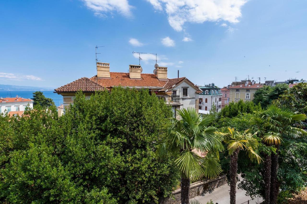 Downtown Apartments Dorian And Nadia Opatija Buitenkant foto
