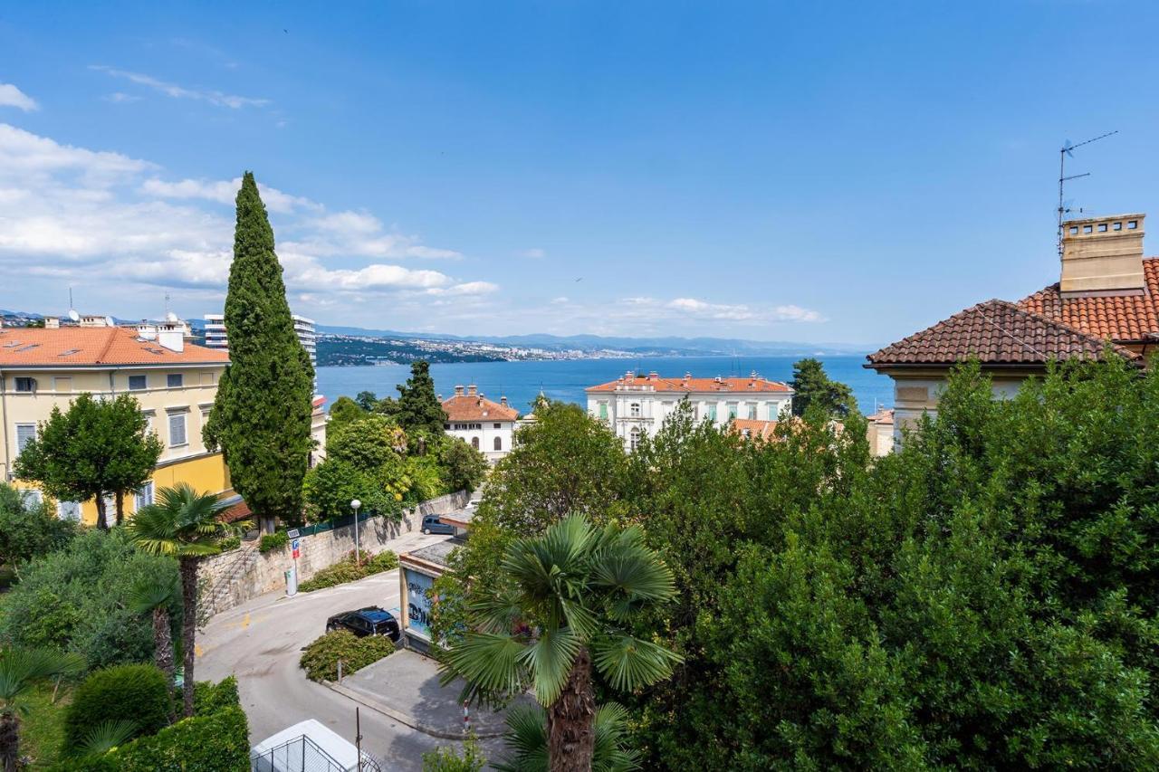 Downtown Apartments Dorian And Nadia Opatija Buitenkant foto